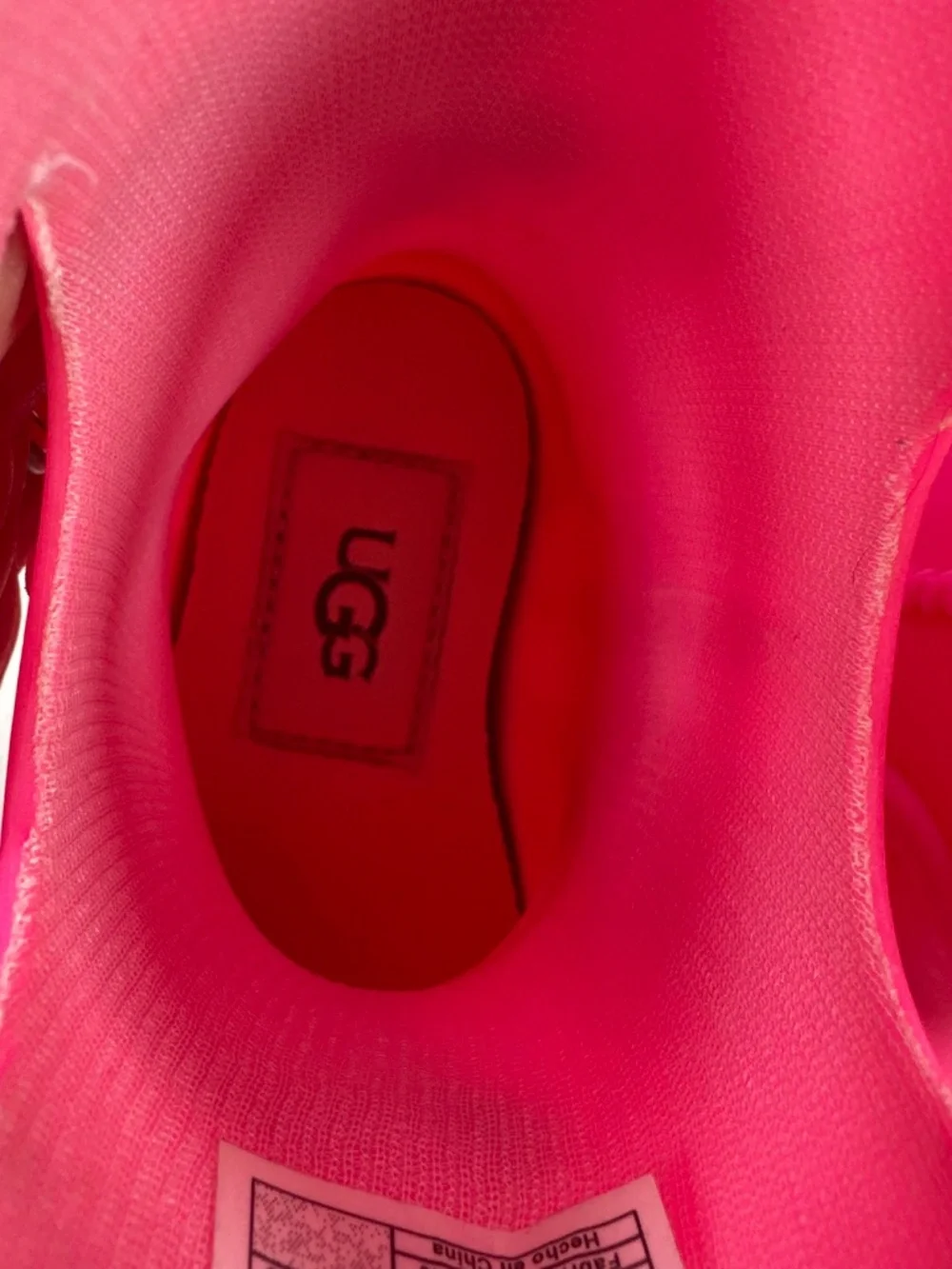 Pink UGG Rubber Rain Boots for Little Girls, Size 6, Embossed Logo, Round Toe